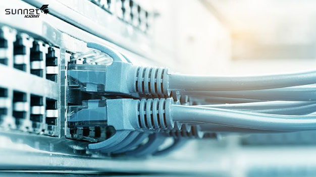 نقش استانداردها در سیگنالینگ کابل‌ های UTP