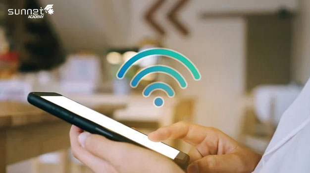 چگونه اینترنت از طریق آنتن موبایل منتقل می‌شود؟